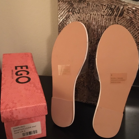 Sandals - Picture 2 of 3